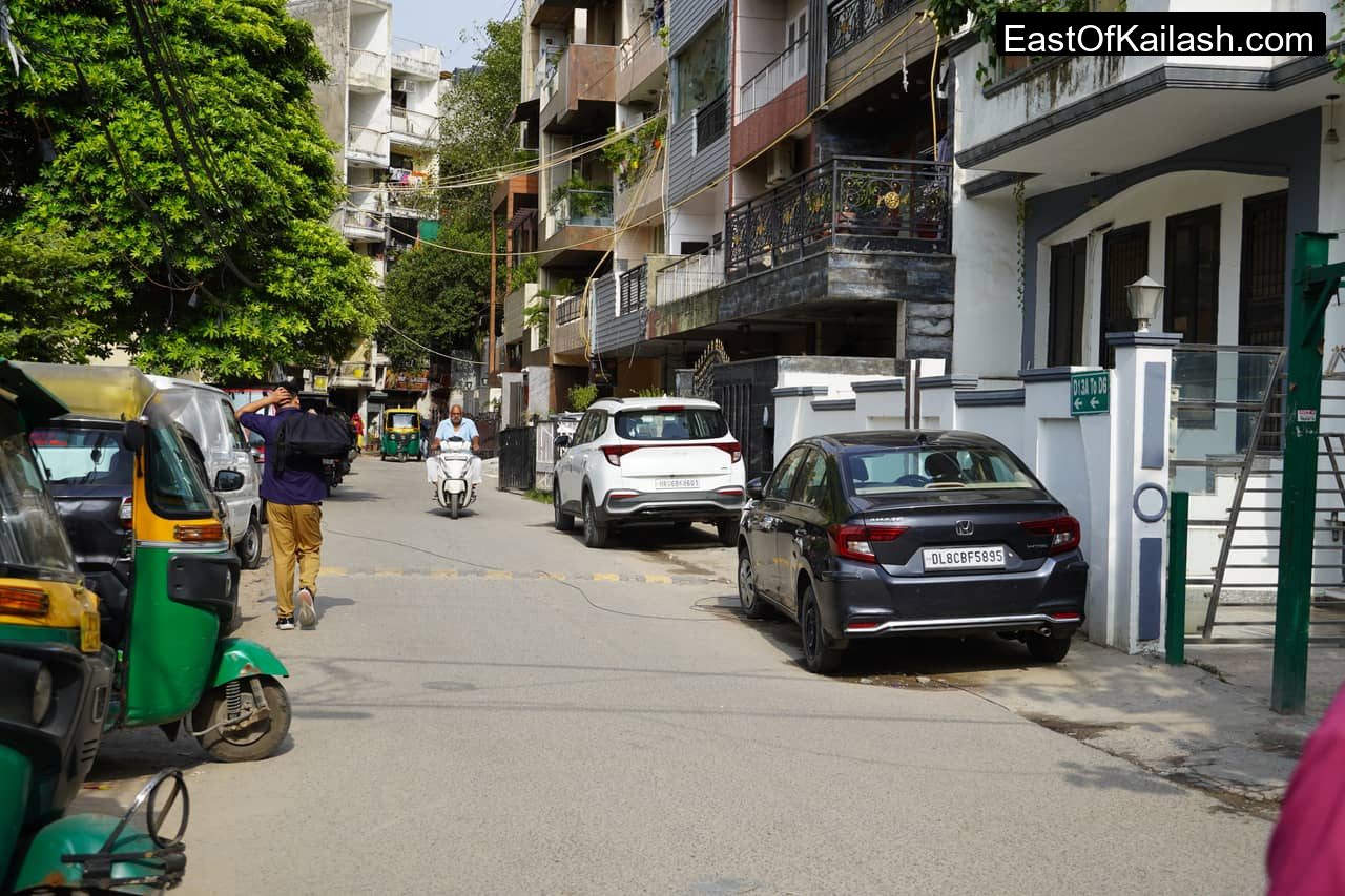 Housing in Block D, the middle band of the colony with the most open space
